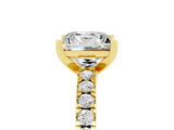 Yellow gold Princess Cut Solitaire Diamond with Pavé Band and Four-Prong Setting_5