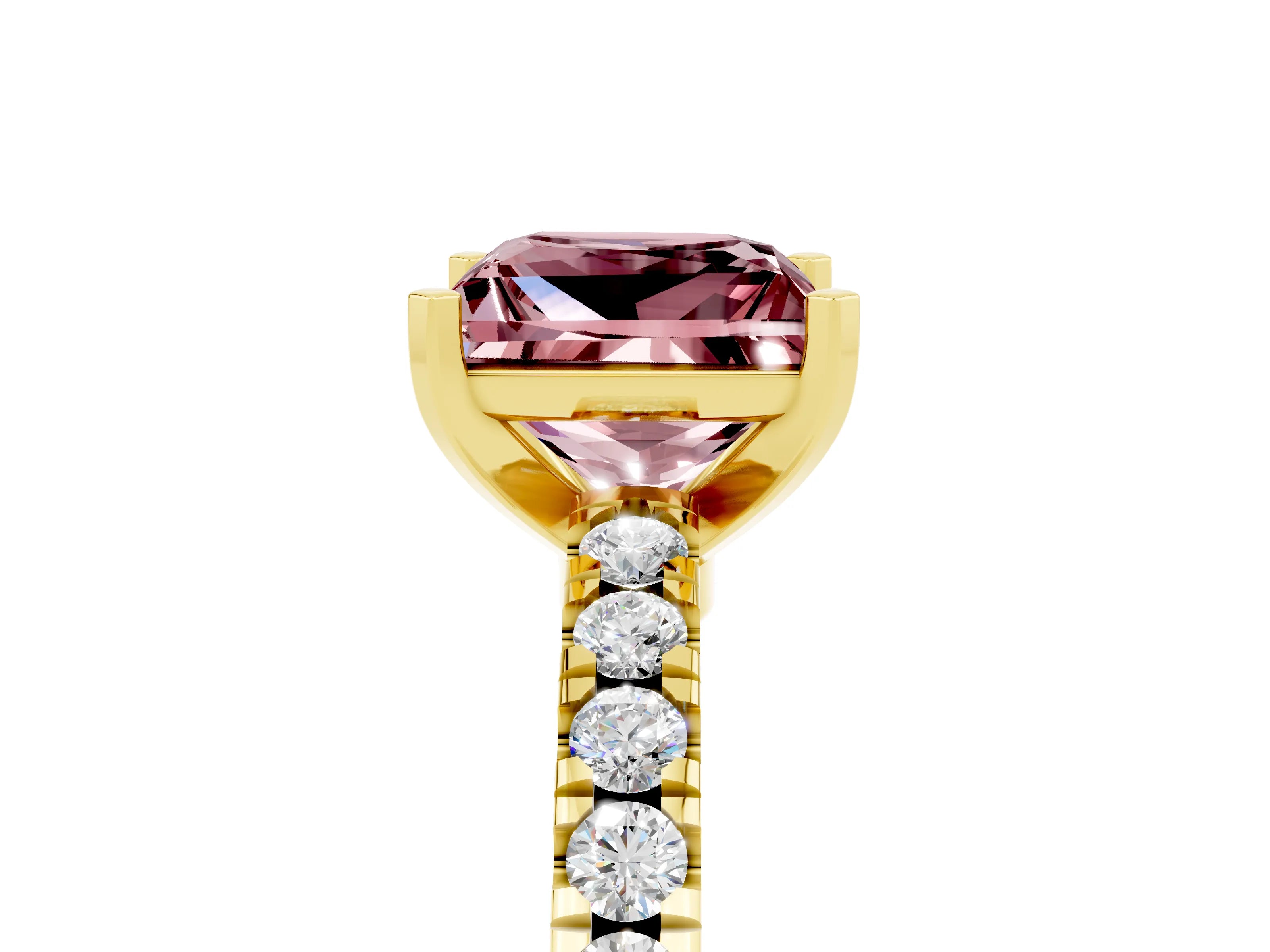 Yellow gold Princess Cut Solitaire Diamond with Pavé Band and Four-Prong Setting_5