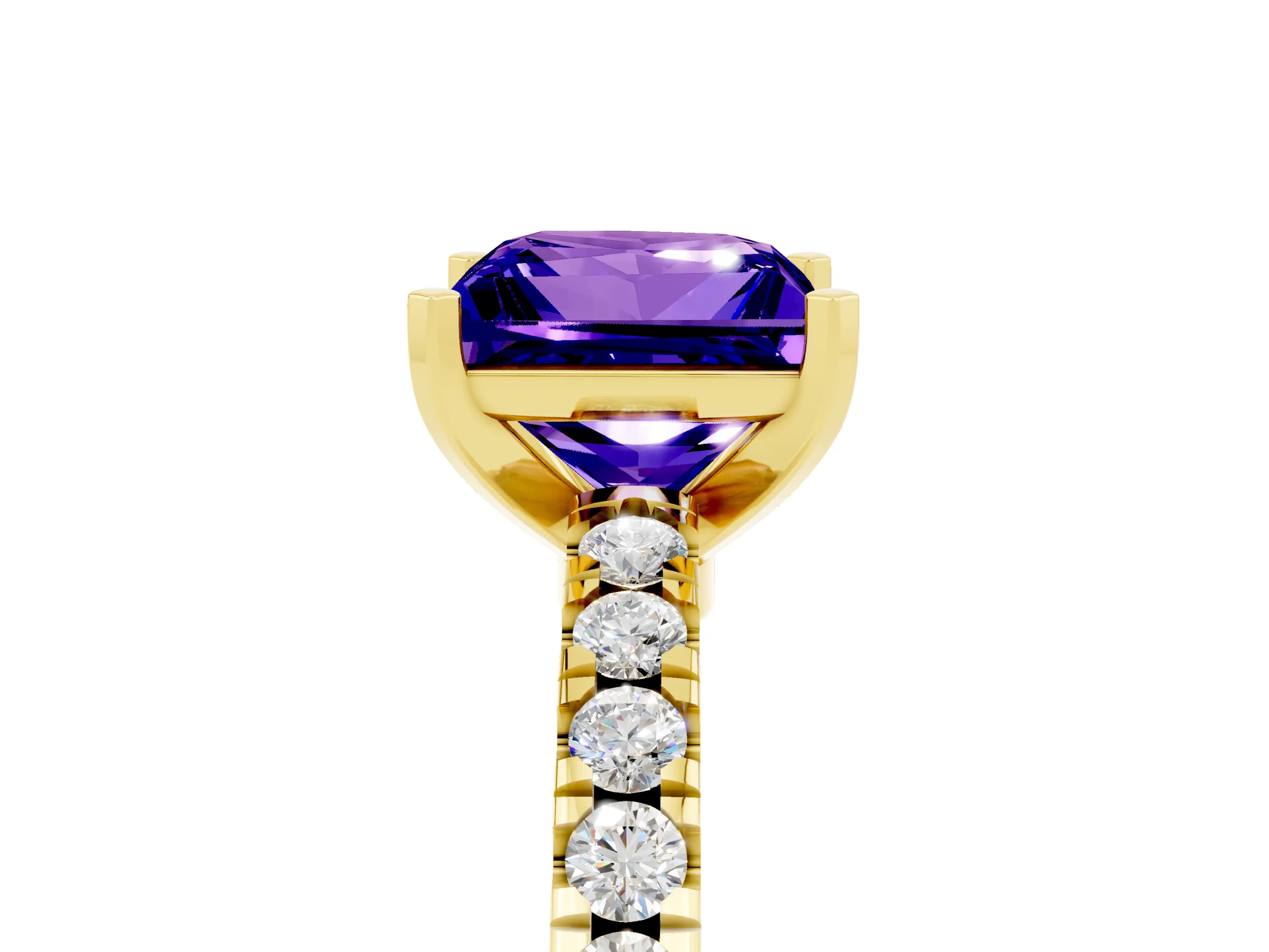 Yellow gold Princess Cut Solitaire Diamond with Pavé Band and Four-Prong Setting_5