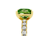 Yellow gold Princess Cut Solitaire Diamond with Pavé Band and Four-Prong Setting_5
