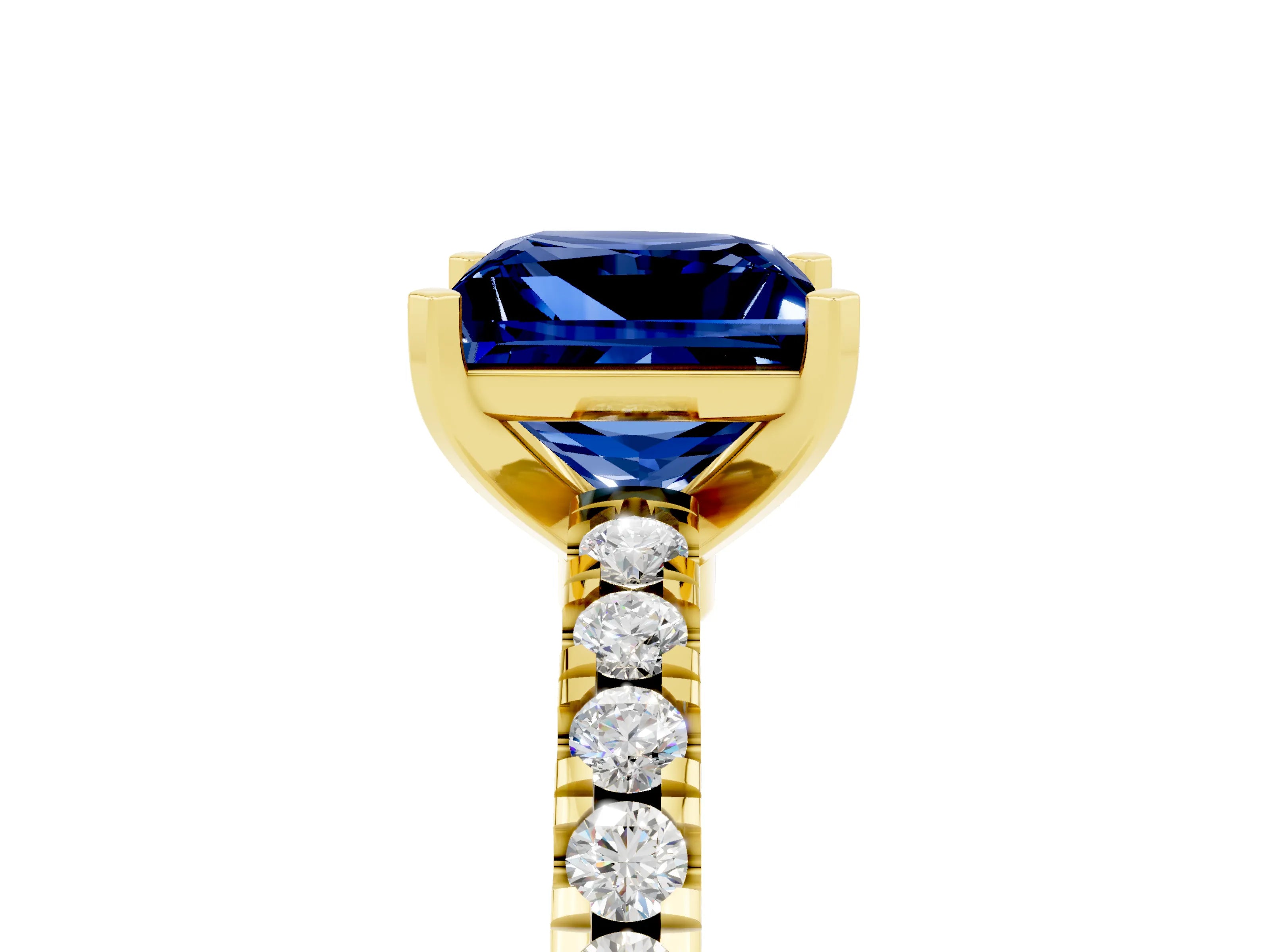 Yellow gold Princess Cut Solitaire Diamond with Pavé Band and Four-Prong Setting_5