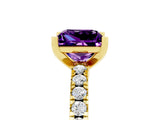 Yellow gold Princess Cut Solitaire Diamond with Pavé Band and Four-Prong Setting_5