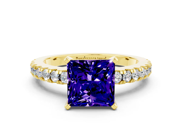 Yellow gold Princess Cut Solitaire Tanzanite with Pavé Band and Four-Prong Setting