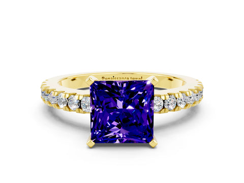 Yellow gold Princess Cut Solitaire Diamond with Pavé Band and Four-Prong Setting