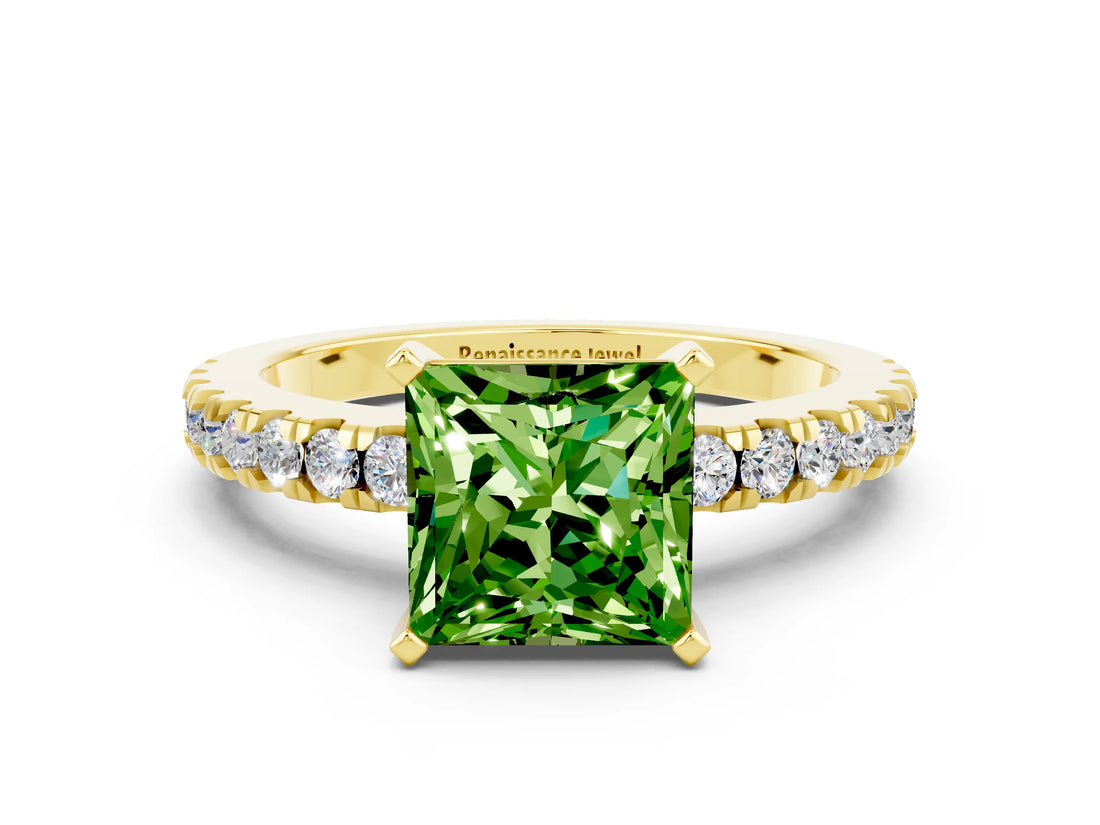Yellow gold Princess Cut Solitaire Diamond with Pavé Band and Four-Prong Setting
