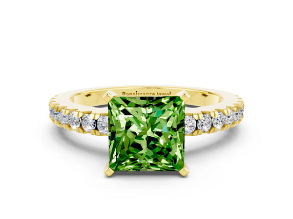 Yellow gold Princess Cut Solitaire Peridot with Pavé Band and Four-Prong Setting