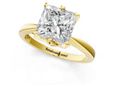 Yellow gold Princess Cut Solitaire Engagement Ring with Six-Prong Setting and Tapered Band_8