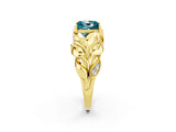 Yellow gold Princess Cut Solitaire Leaf-Inspired Engagement Ring with Prong Setting_2