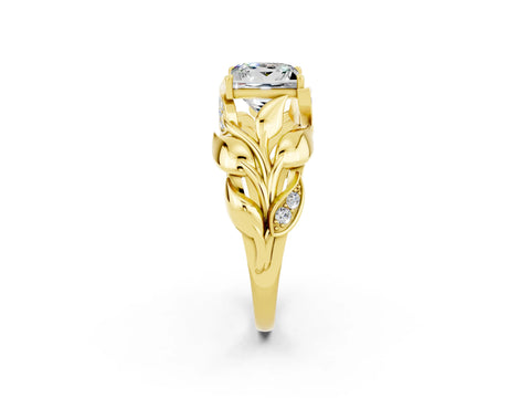 Yellow gold Princess Cut Solitaire Leaf-Inspired Engagement Ring with Prong Setting_2