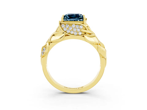 Yellow gold Princess Cut Solitaire Leaf-Inspired Engagement Ring with Prong Setting_3
