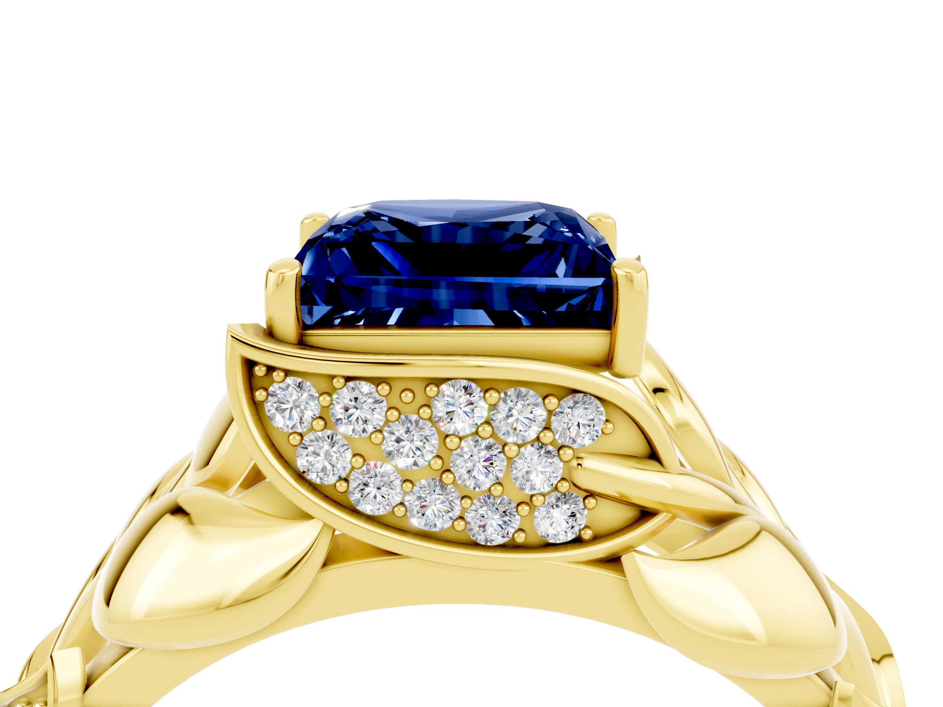 Yellow gold Princess Cut Solitaire Leaf-Inspired Engagement Ring with Prong Setting_4