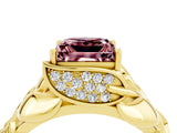 Yellow gold Princess Cut Solitaire Leaf-Inspired Engagement Ring with Prong Setting_4