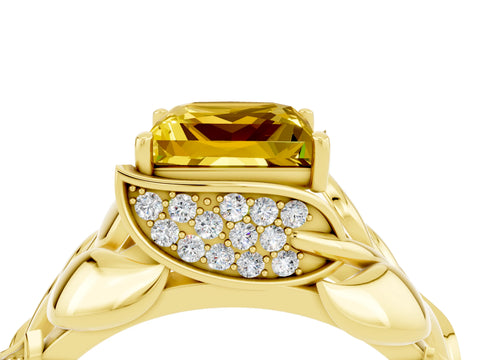 Yellow gold Princess Cut Solitaire Leaf-Inspired Engagement Ring with Prong Setting_4