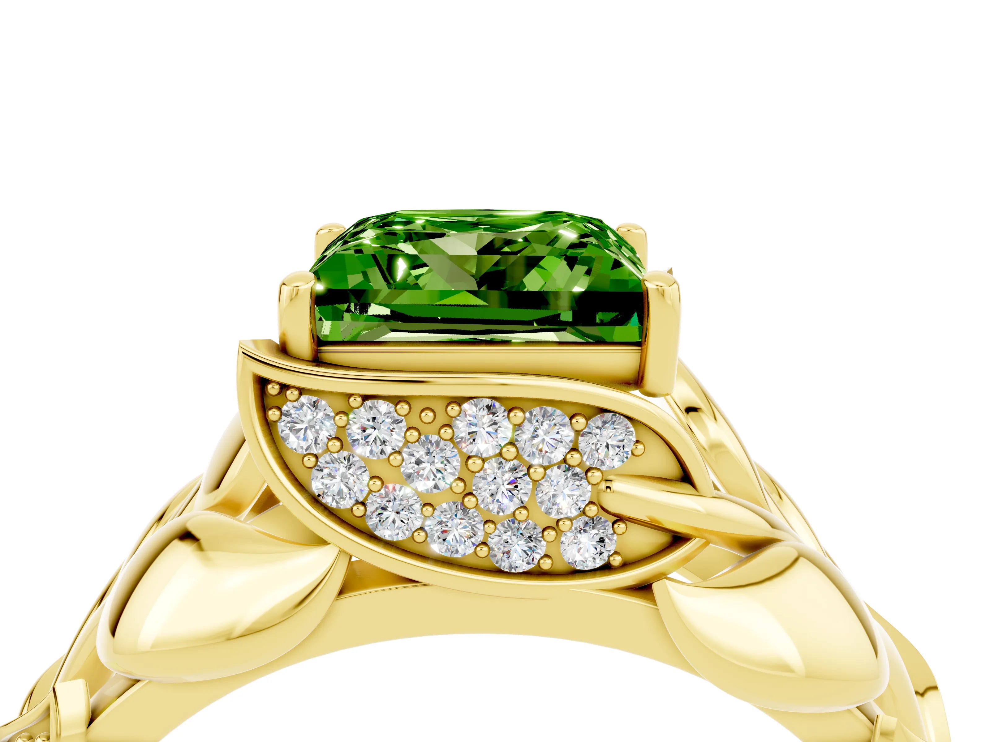 Yellow gold Princess Cut Solitaire Leaf-Inspired Engagement Ring with Prong Setting_4