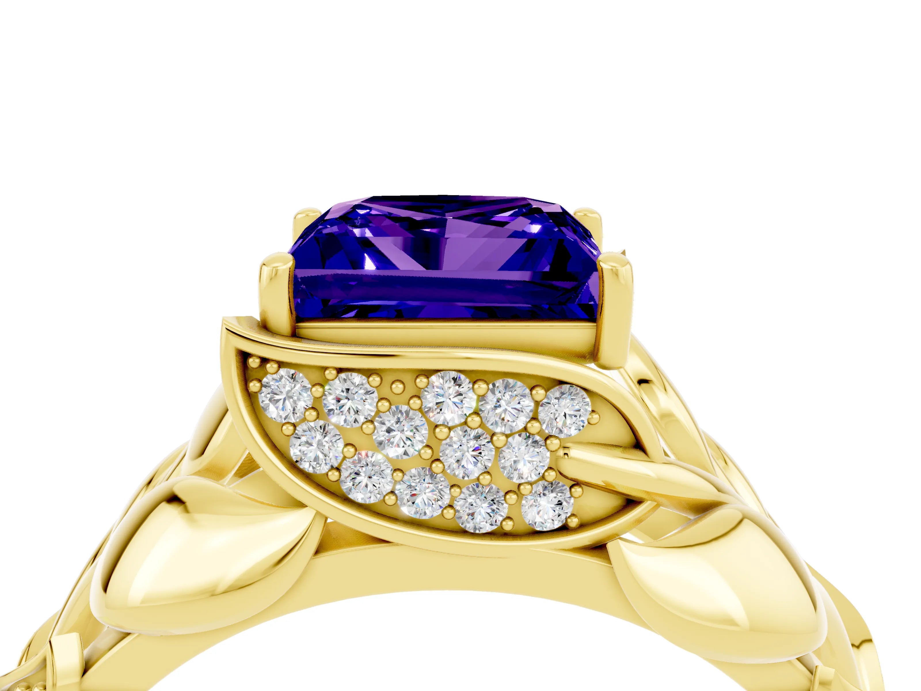 Yellow gold Princess Cut Solitaire Leaf-Inspired Engagement Ring with Prong Setting_4