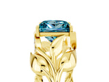 Yellow gold Princess Cut Solitaire Leaf-Inspired Engagement Ring with Prong Setting_5