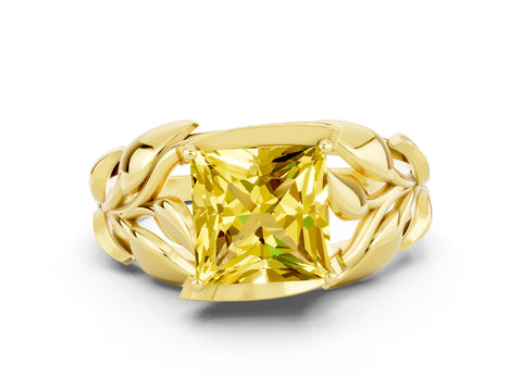 Yellow gold Princess Cut Solitaire Leaf-Inspired Engagement Ring with Prong Setting
