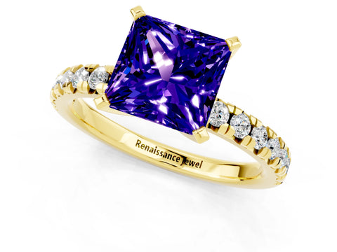 Yellow gold Princess Cut Solitaire Pave Diamond Engagement Ring with Four-Prong Setting_1