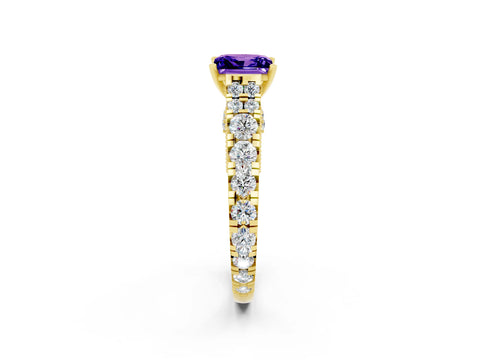 Yellow gold Princess Cut Tanzanite Classic Solitaire Ring with Pavé Band and Four-Prong Setting_2