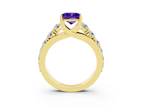 Yellow gold Princess Cut Tanzanite Engagement Ring with Pavé Band and Four-Prong Setting_3