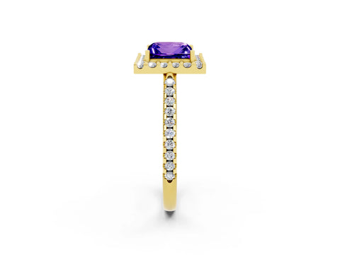 Yellow gold Princess Cut Tanzanite Pavé Halo Ring with Four-Prong Setting_14
