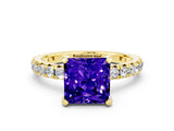 Yellow gold Princess Cut Tanzanite Pavé Solitaire Ring with Four-Prong Setting_12
