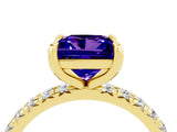 Yellow gold Princess Cut Tanzanite Pavé Solitaire Ring with Four-Prong Setting_16