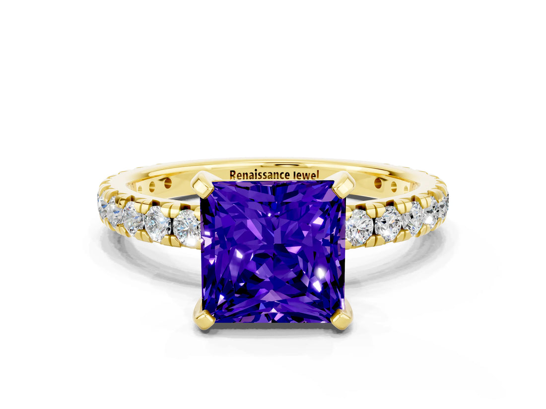 Yellow gold Princess Cut Tanzanite Pavé Solitaire Ring with Four-Prong Setting_24