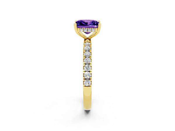Yellow gold Princess Cut Tanzanite Pave Band Solitaire Ring with Round  and Prong Setting
