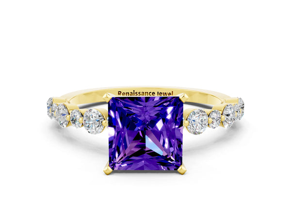 Yellow gold Princess Cut Tanzanite Prong Set Engagement Ring with Pavé Band