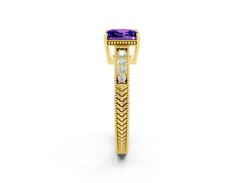 Yellow gold Princess Cut Tanzanite Ring with Milgrain Pavé Band and Four-Prong Setting_14