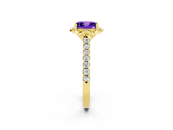 Yellow gold Princess Cut Tanzanite Ring with Pavé Band and Floral Prong Setting