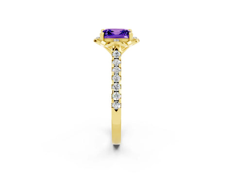 Yellow gold Princess Cut Tanzanite Ring with Pavé Band and Floral Prong Setting_2