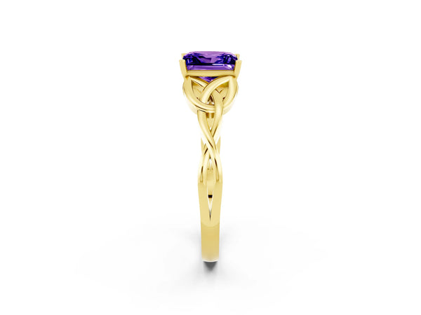 Yellow gold Princess Cut Tanzanite Solitaire Engagement Ring with Celtic Knot Band and Four-Prong Setting