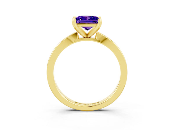 Yellow gold Princess Cut Tanzanite Solitaire Engagement Ring with Classic Band and Four-Prong Setting
