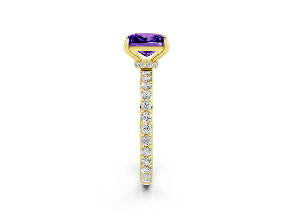 Yellow gold Princess Cut Tanzanite Solitaire Engagement Ring with Pavé Band and Four-Prong Setting