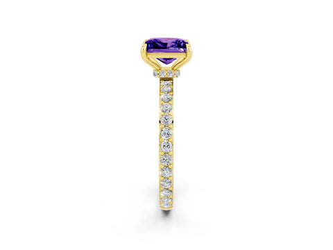Yellow gold Princess Cut Tanzanite Solitaire Engagement Ring with Pavé Band and Four-Prong Setting_2