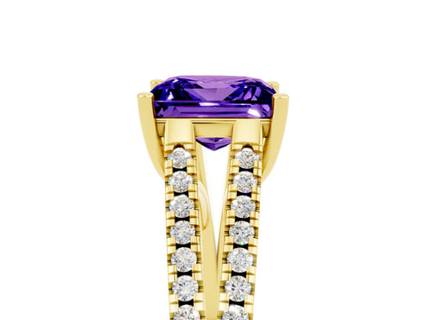 Yellow gold Princess Cut Tanzanite Solitaire Engagement Ring with Split Shank Pavé Band_5