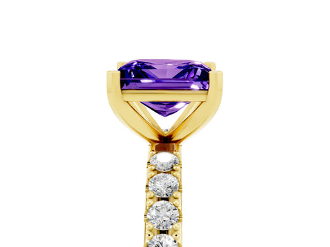 Yellow gold Princess Cut Tanzanite Solitaire Pavé Band with Four-Prong Setting_5