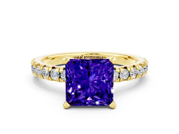 Yellow gold Princess Cut Tanzanite Solitaire Pavé Engagement Ring with Round Band and Prong Setting