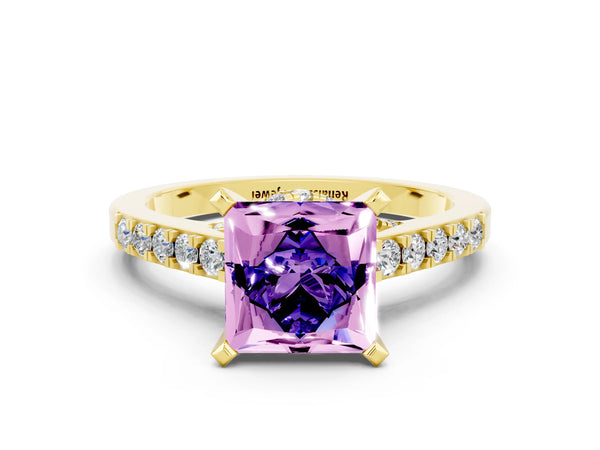Yellow gold Princess Cut Tanzanite Solitaire Ring with Crossover Gallery and Round  Pavé Band