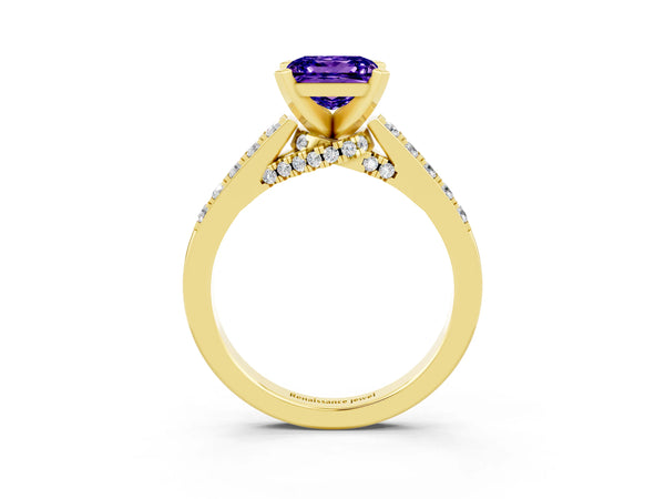Yellow gold Princess Cut Tanzanite Solitaire Ring with Crossover Gallery and Round  Pavé Band