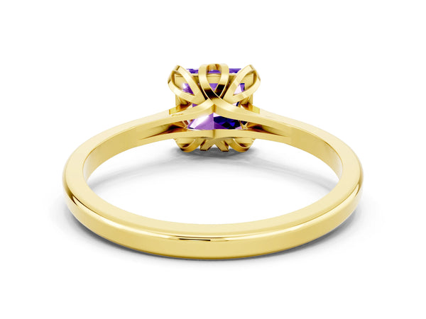 Yellow gold Princess Cut Tanzanite Solitaire Ring with Flower Prong Setting and Classic Band