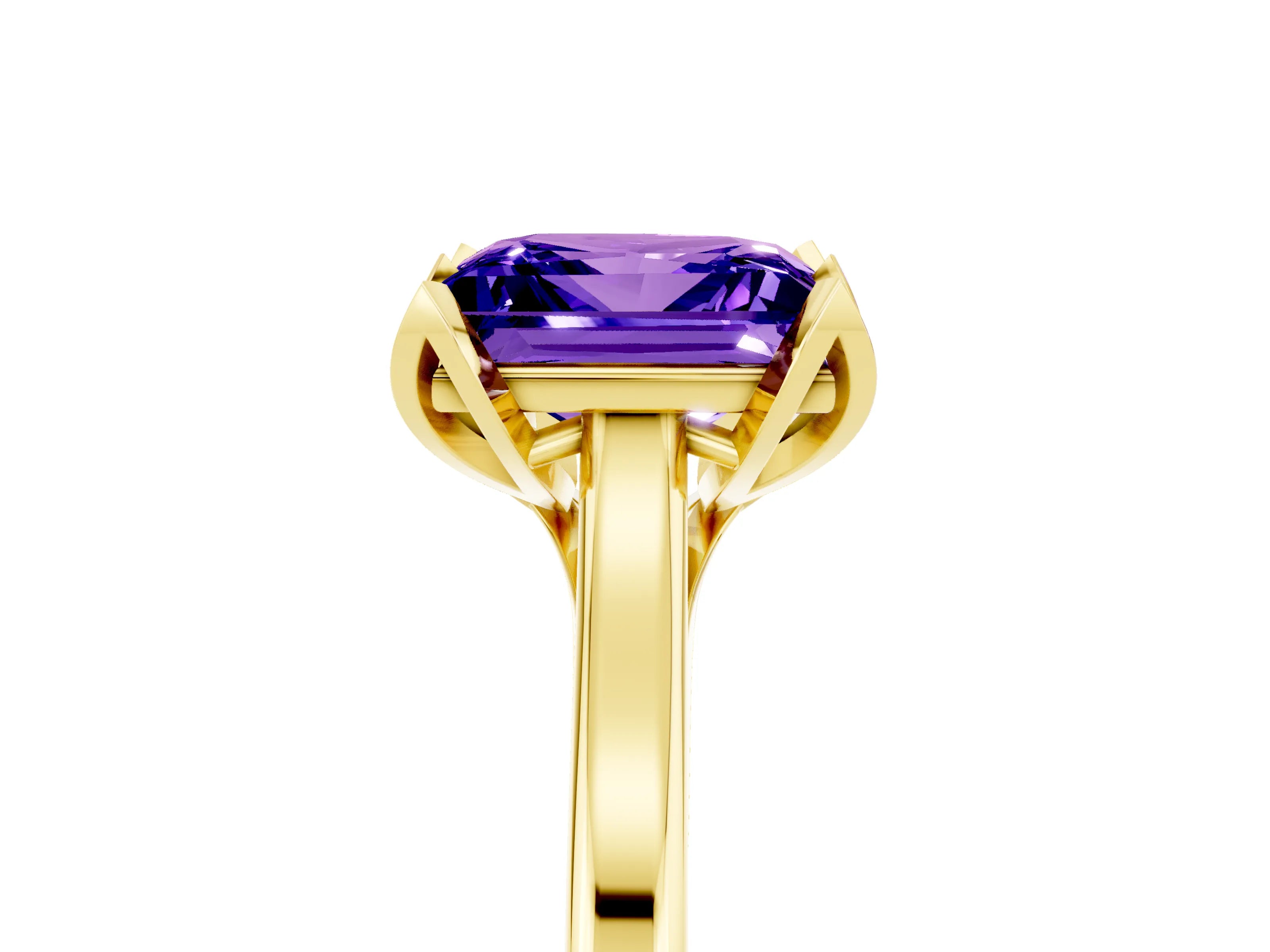 Yellow gold Princess Cut Tanzanite Solitaire Ring with Flower Prong Setting and Classic Band_41
