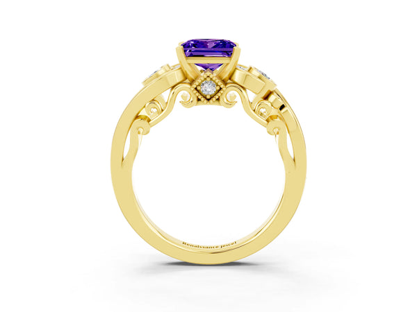 Yellow gold Princess Cut Tanzanite Solitaire Ring with Milgrain Pavé Band and Four-Prong Setting