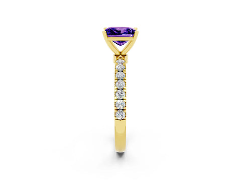 Yellow gold Princess Cut Tanzanite Solitaire Ring with Pavé Accents and Four-Prong Setting_2