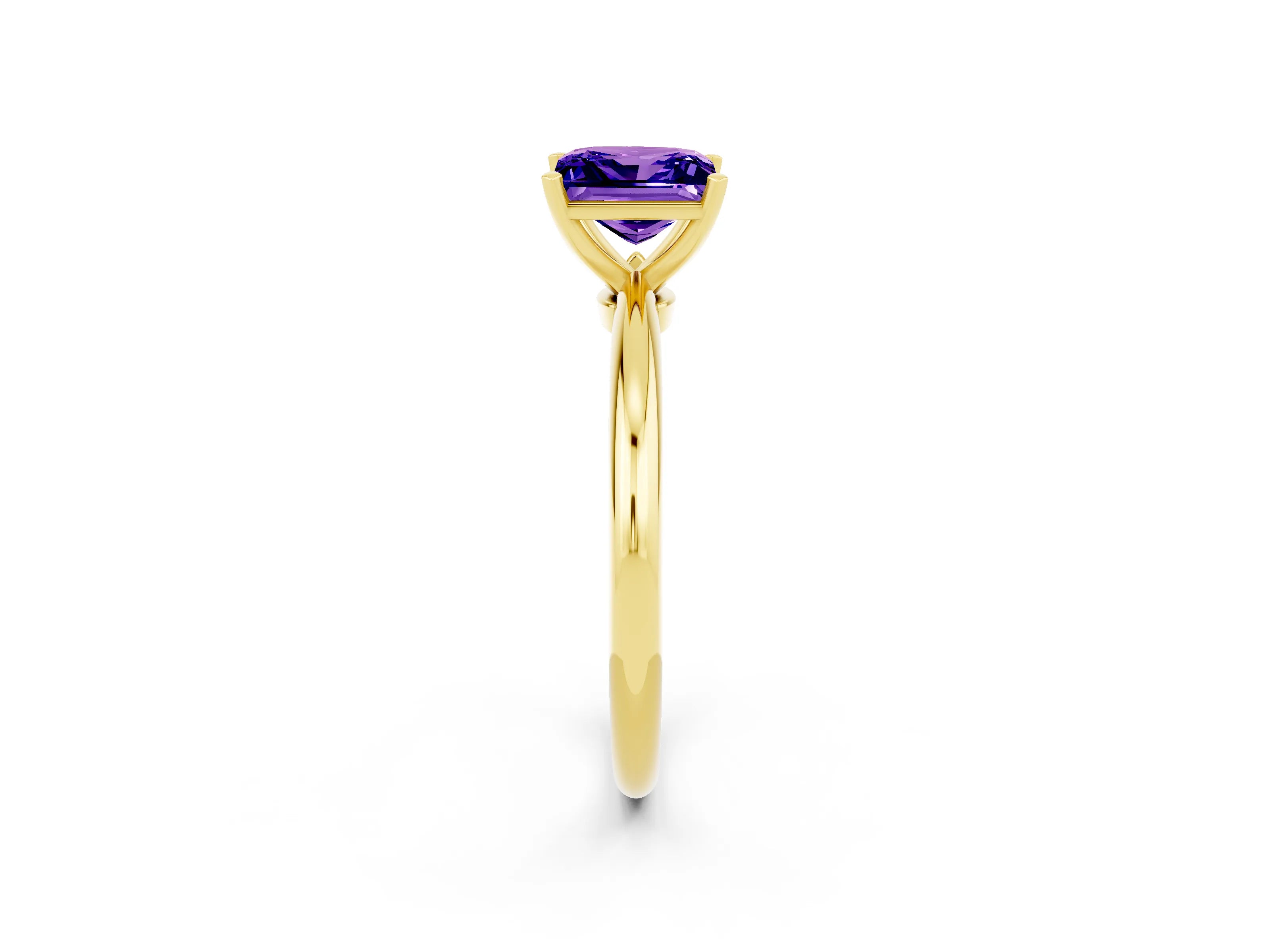 Yellow gold Princess Cut Tanzanite Solitaire Ring with Six-Prong Setting and Classic Band_2