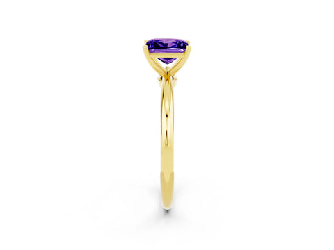 Yellow gold Princess Cut Tanzanite Solitaire Ring with Six-Prong Setting and Classic Band_2