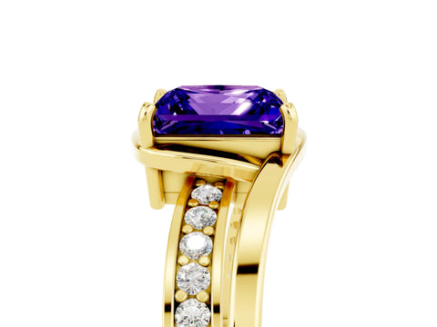 Yellow gold Princess Cut Tanzanite Solitaire Ring with Split Shank and Prong Setting_5