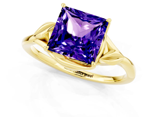 Yellow gold Princess Cut Tanzanite Solitaire Ring with Twist Band and Four-Prong Setting